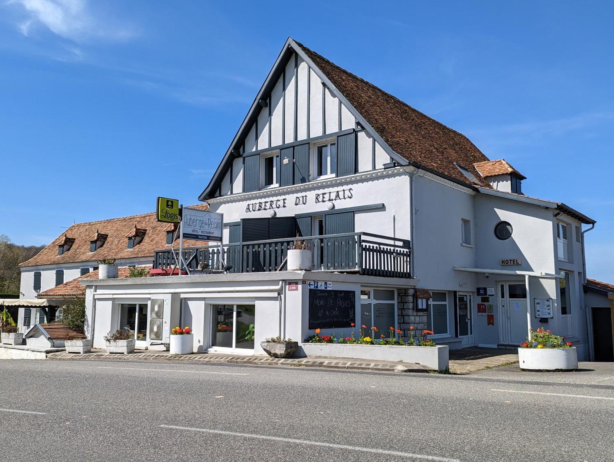 Logis Auberge Du Relais - Hotel & Restaurant Berenx 외부 사진