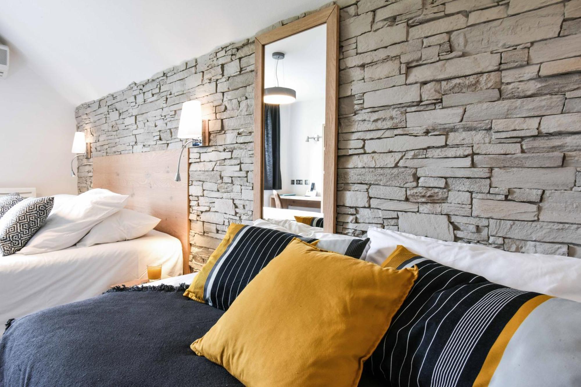 Logis Auberge Du Relais - Hotel & Restaurant Berenx 객실 사진