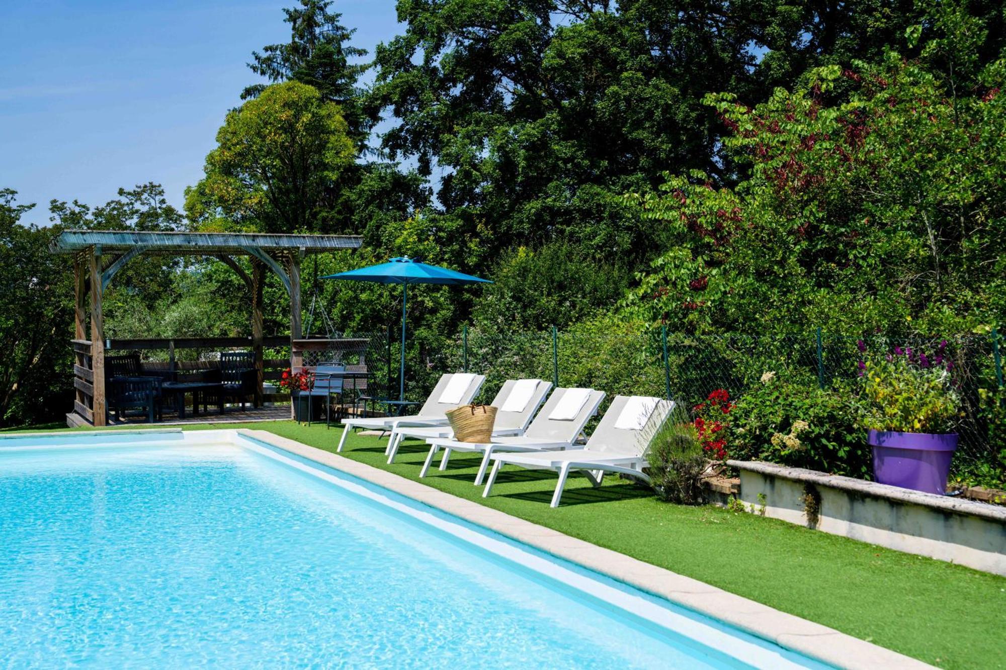Logis Auberge Du Relais - Hotel & Restaurant Berenx 외부 사진