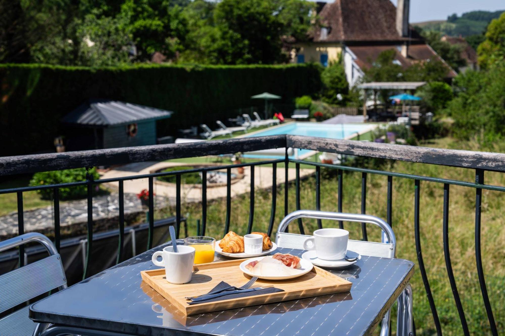 Logis Auberge Du Relais - Hotel & Restaurant Berenx 외부 사진