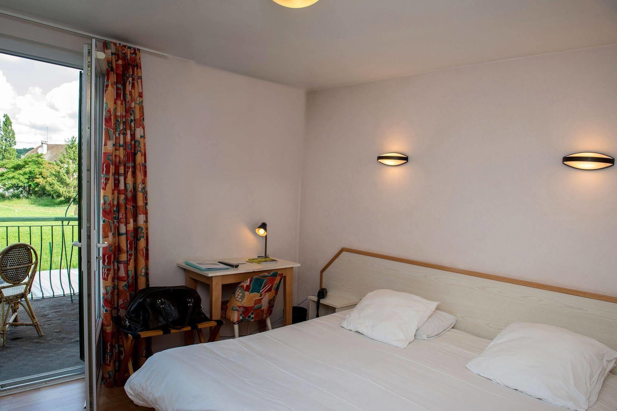 Logis Auberge Du Relais - Hotel & Restaurant Berenx 외부 사진